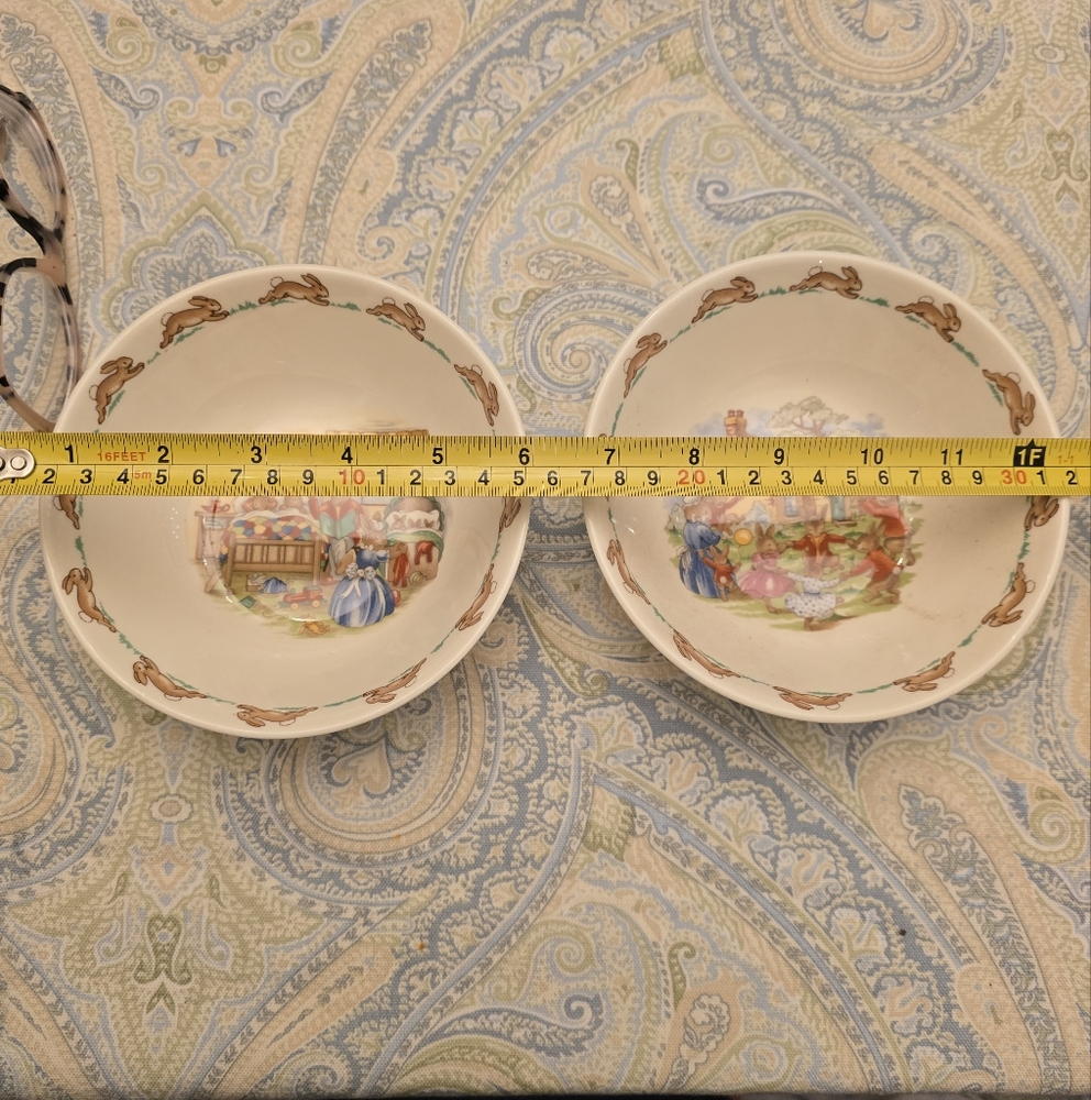 Royal Doulton Cream and Brown Dinnerware Set